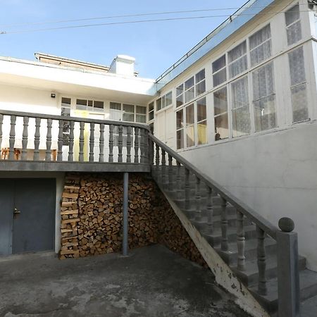 Guesthouse "Ashot Shalunts" กอริส ภายนอก รูปภาพ